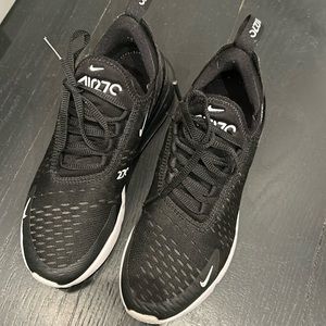 Too small for me/ barely worn